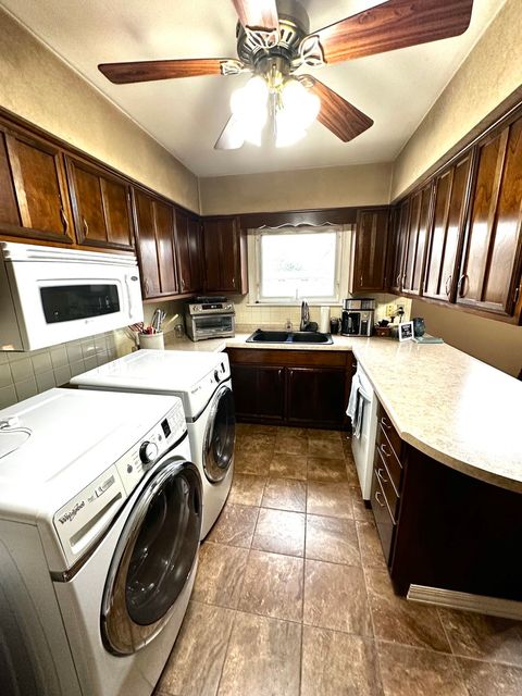 Tiny photo for 2204 E Lincoln Street #13, Bloomington, IL 61701 (MLS # 12519995)