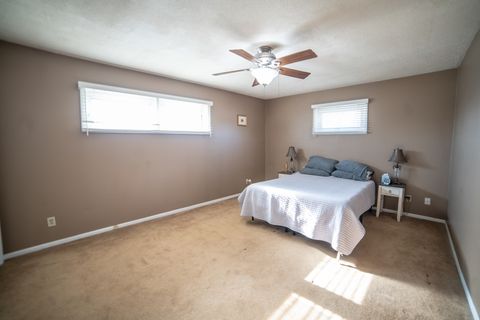 Tiny photo for 2204 E Lincoln Street #13, Bloomington, IL 61701 (MLS # 12519995)