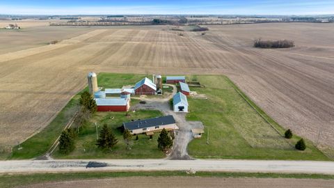 Photo of 5380 Steward Road, Rockford, IL 61101 (MLS # 12614368)