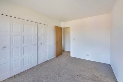Tiny photo for 717 Killarney Court #2D, Schaumburg, IL 60193 (MLS # 12586574)