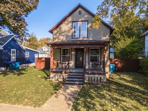 Tiny photo for 417 E Timber Street, Pontiac, IL 61764 (MLS # 12504681)
