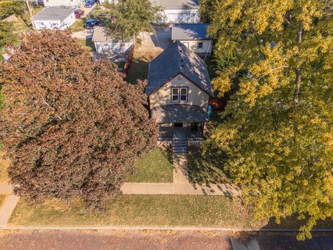 Tiny photo for 417 E Timber Street, Pontiac, IL 61764 (MLS # 12504681)