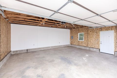 Tiny photo for 417 E Timber Street, Pontiac, IL 61764 (MLS # 12504681)