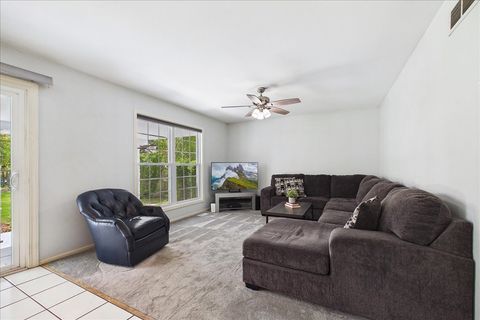 Tiny photo for 2655 Lindrick Lane, Aurora, IL 60504 (MLS # 12628387)