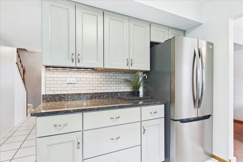 Tiny photo for 2655 Lindrick Lane, Aurora, IL 60504 (MLS # 12628387)