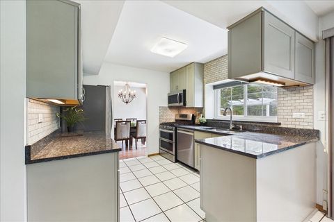 Tiny photo for 2655 Lindrick Lane, Aurora, IL 60504 (MLS # 12628387)