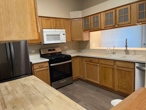 Tiny photo for 2617 CARROLWOOD Road #2617, Naperville, IL 60540 (MLS # 12506814)