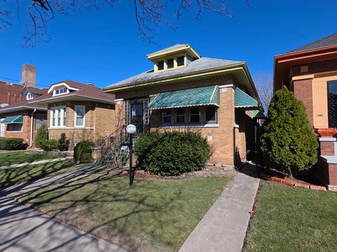 Photo of 7923 S Calumet Avenue, Chicago, IL 60619 (MLS # 12600552)