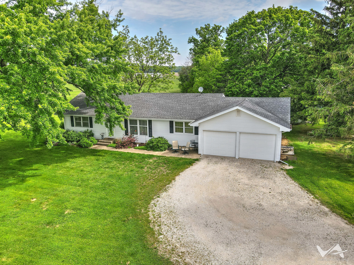 43W888 Hughes Road