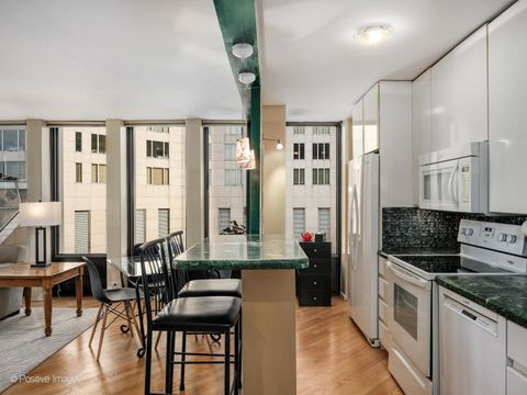 Tiny photo for 100 E WALTON Street #32B, Chicago, IL 60611 (MLS # 12517312)