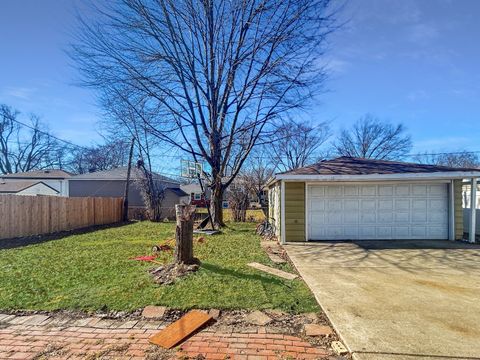 Tiny photo for 10 N ADAMS Drive, Addison, IL 60101 (MLS # 12462408)