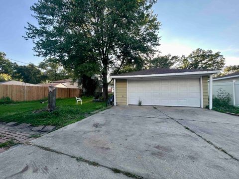 Tiny photo for 10 N ADAMS Drive, Addison, IL 60101 (MLS # 12462408)