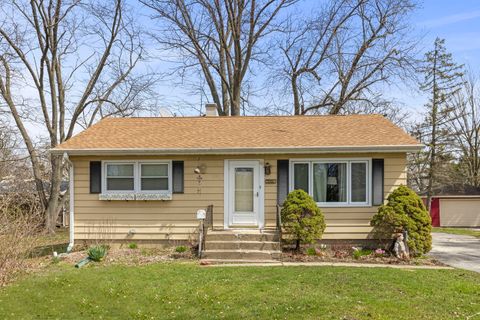 Tiny photo for 5905 Lee Avenue, Downers Grove, IL 60516 (MLS # 12595465)