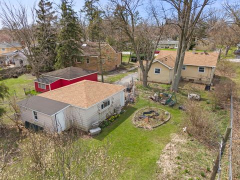 Tiny photo for 5905 Lee Avenue, Downers Grove, IL 60516 (MLS # 12595465)