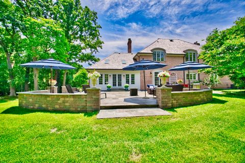Tiny photo for 560 Jacqulyn Lane, Lake Forest, IL 60045 (MLS # 12619952)