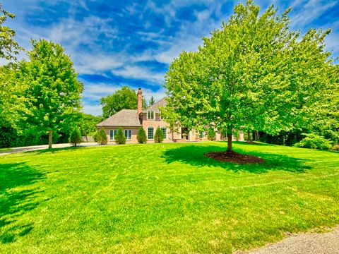 Tiny photo for 560 Jacqulyn Lane, Lake Forest, IL 60045 (MLS # 12619952)