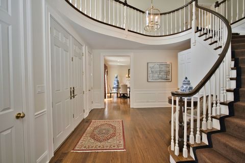 Tiny photo for 560 Jacqulyn Lane, Lake Forest, IL 60045 (MLS # 12619952)