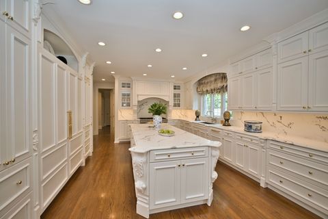 Tiny photo for 560 Jacqulyn Lane, Lake Forest, IL 60045 (MLS # 12619952)