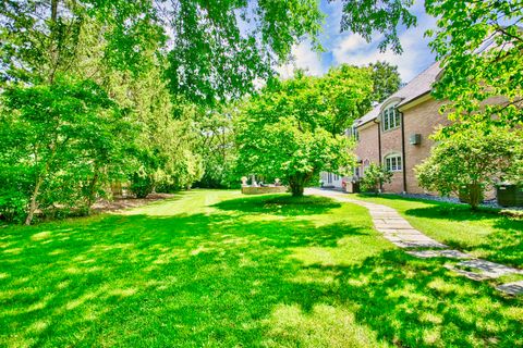 Tiny photo for 560 Jacqulyn Lane, Lake Forest, IL 60045 (MLS # 12619952)