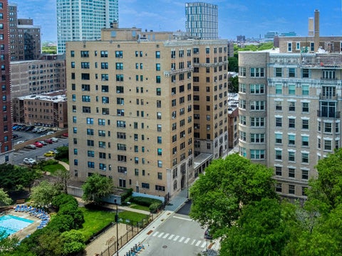 Photo of 1755 E 55th Street #901, Chicago, IL 60615 (MLS # 12683472)