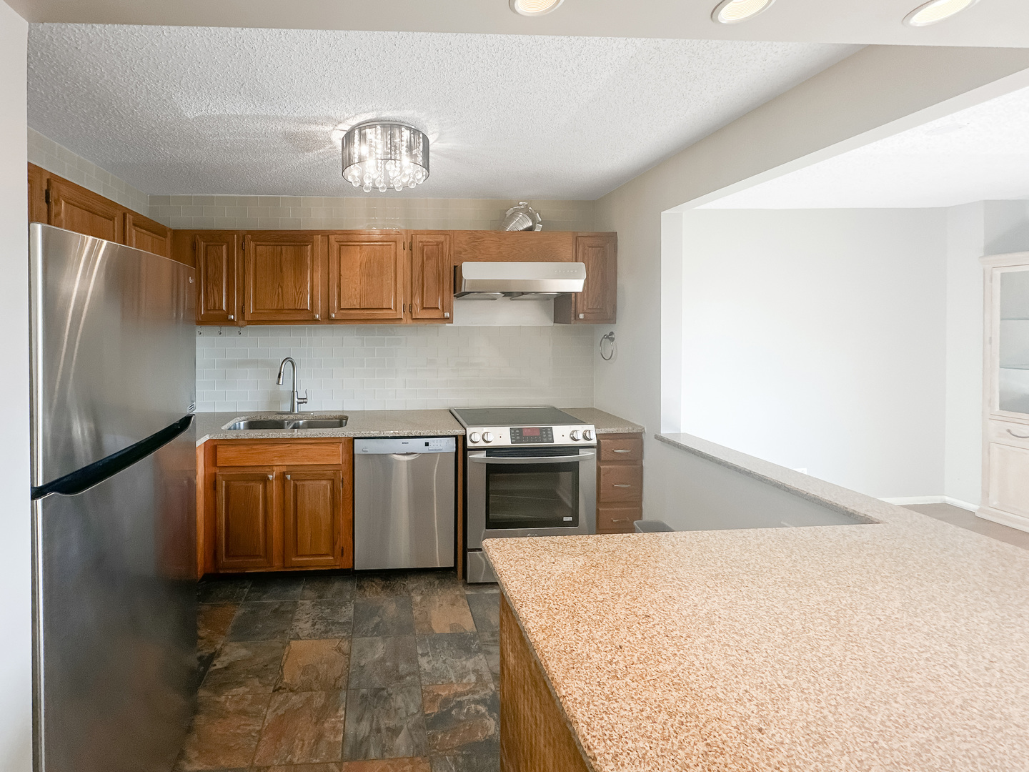 801 S Plymouth Court 318