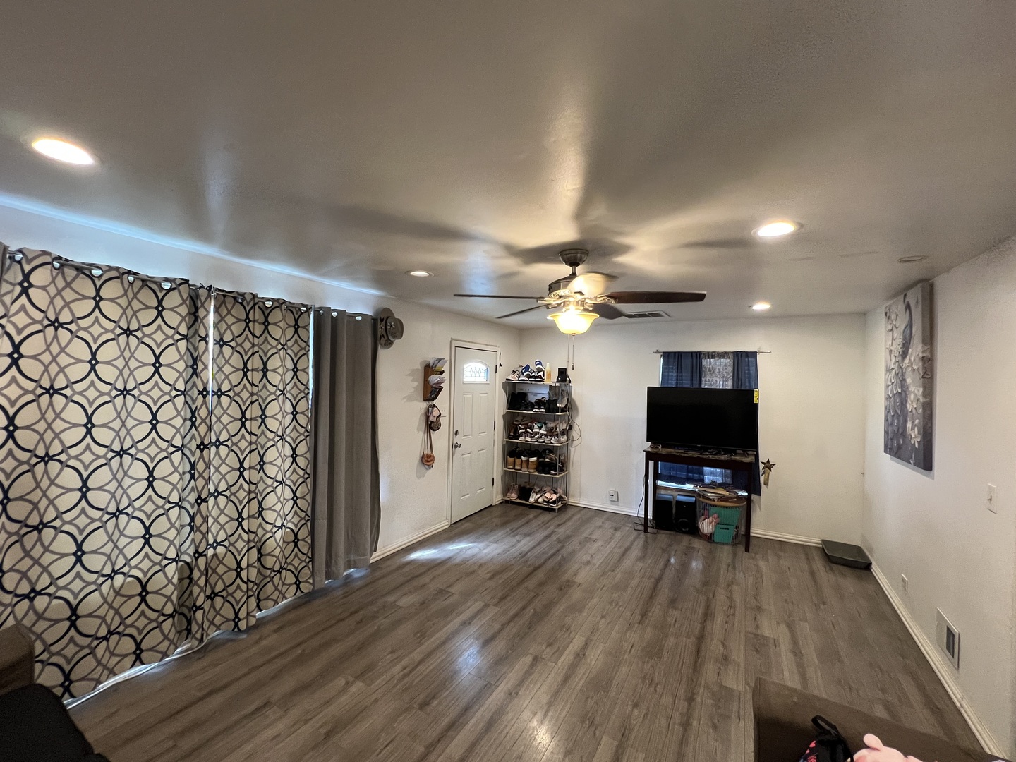 2050 W 52nd Street