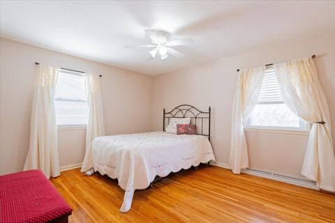 Tiny photo for 226 Fairway Drive, Bloomington, IL 61701 (MLS # 12546885)