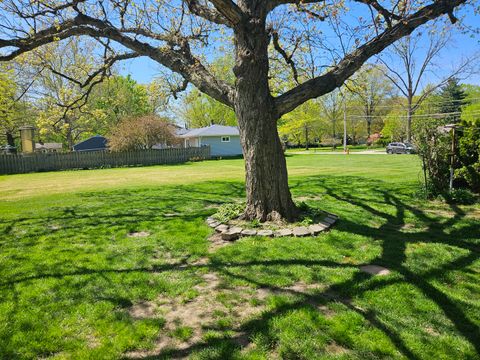 Tiny photo for 4504 26th Avenue, Moline, IL 61265 (MLS # 12630559)