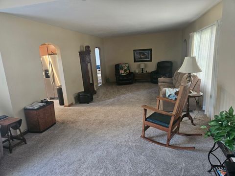 Tiny photo for 4504 26th Avenue, Moline, IL 61265 (MLS # 12630559)