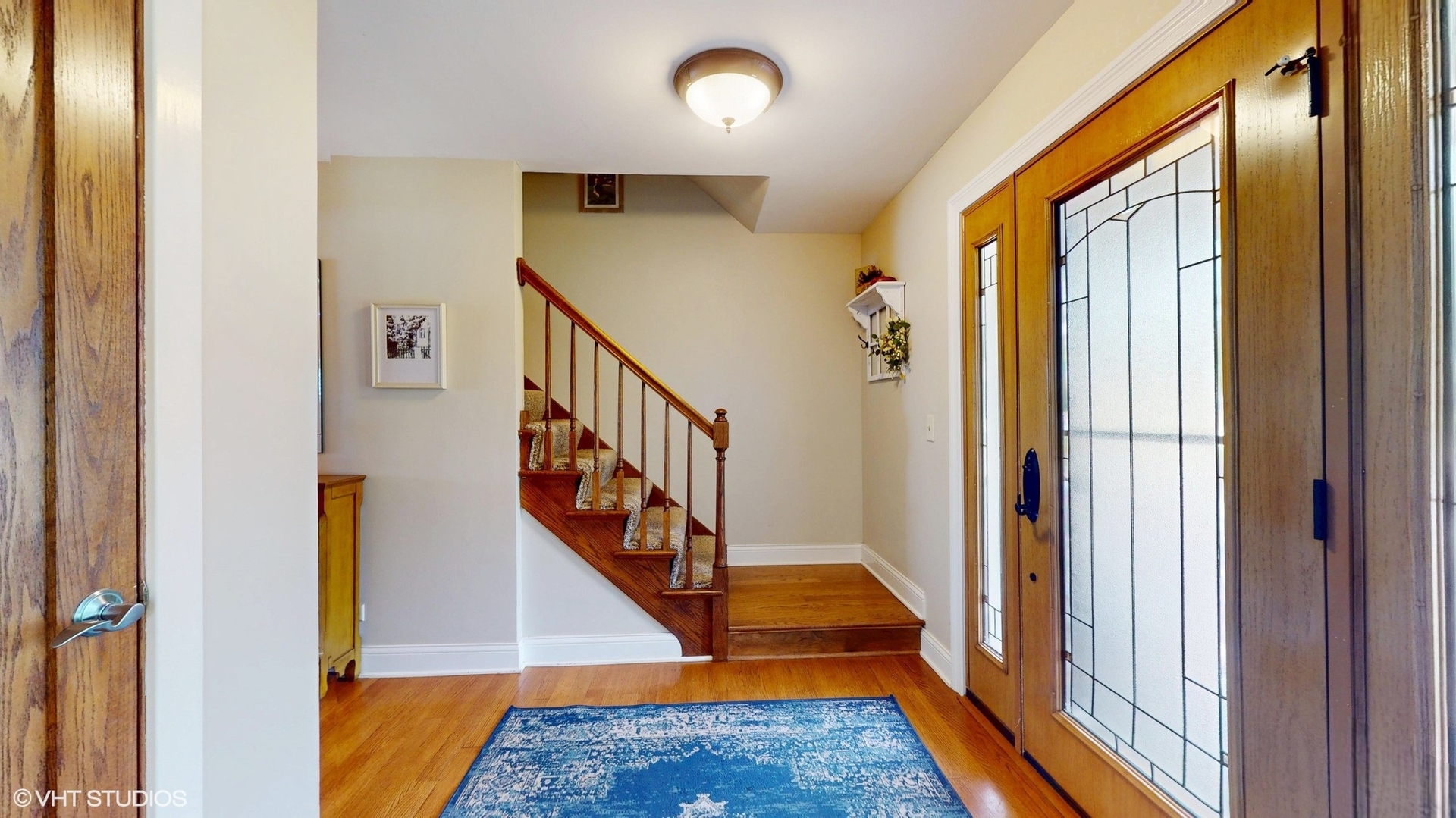 27W558 Ridgeview Street