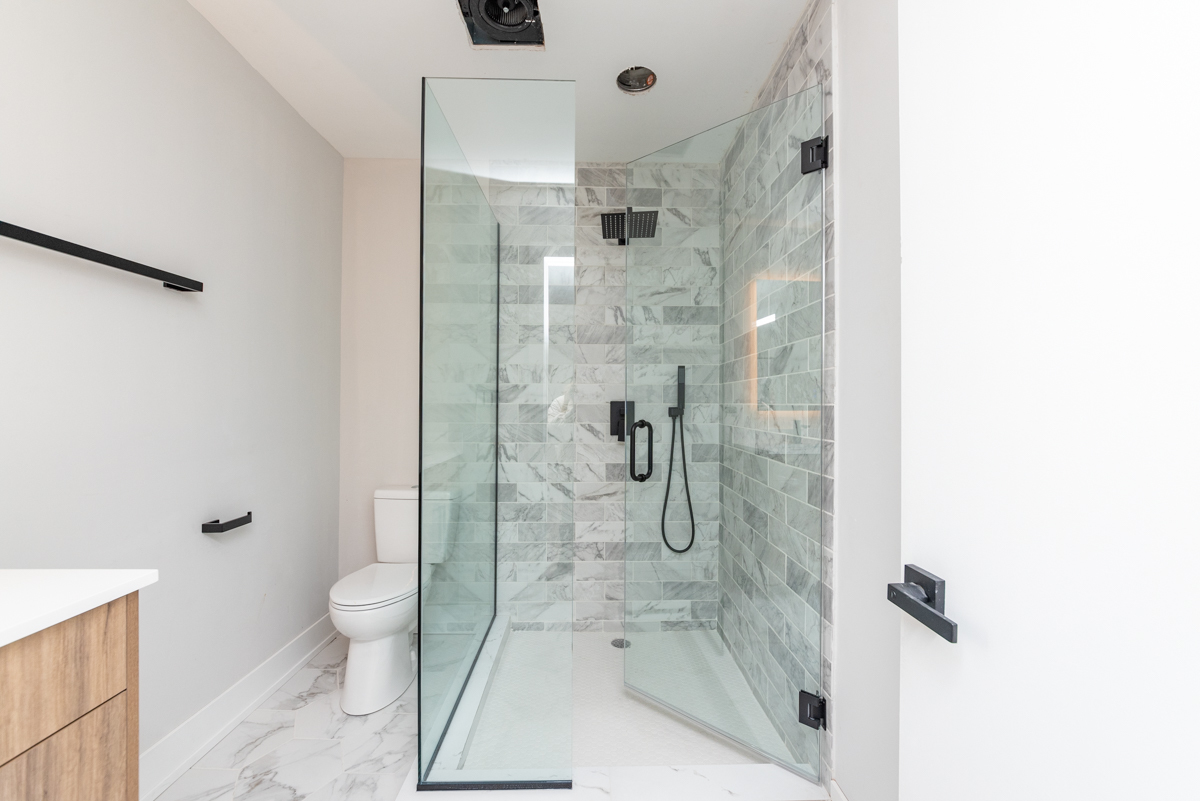 1907 S Racine Avenue 4F