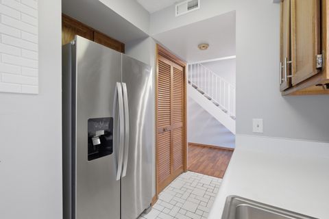 Tiny photo for 1551 Ashland Avenue #306, Des Plaines, IL 60016 (MLS # 12592329)