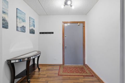 Tiny photo for 1551 Ashland Avenue #306, Des Plaines, IL 60016 (MLS # 12592329)