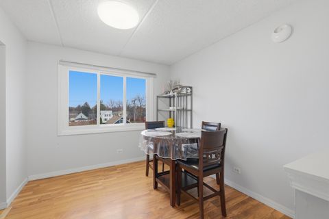 Tiny photo for 1551 Ashland Avenue #306, Des Plaines, IL 60016 (MLS # 12592329)
