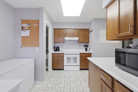 Tiny photo for 1551 Ashland Avenue #306, Des Plaines, IL 60016 (MLS # 12592329)