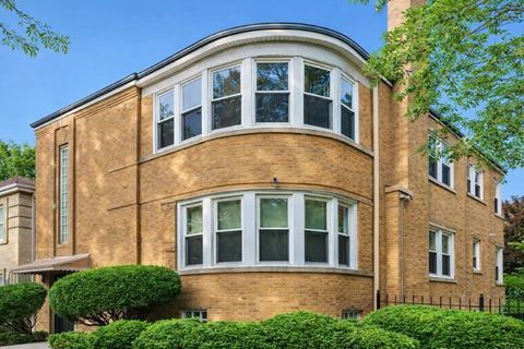 8400 S Honore Street 2 Chicago IL 60620
