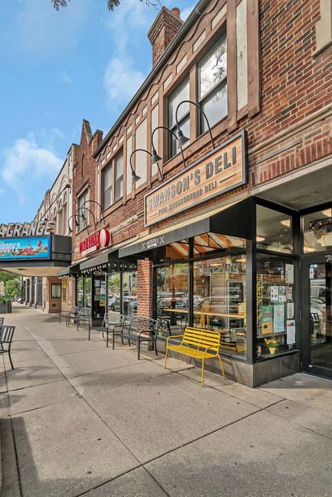 Tiny photo for 75 E Harris Avenue #1E, La Grange, IL 60525 (MLS # 12502784)