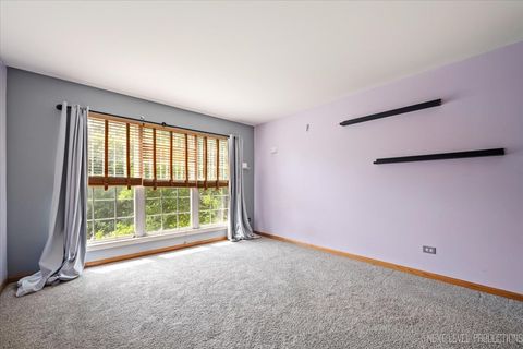 Tiny photo for 2474 Spring Valley Court, Aurora, IL 60503 (MLS # 12402898)
