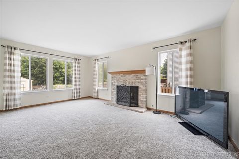 Tiny photo for 2474 Spring Valley Court, Aurora, IL 60503 (MLS # 12402898)