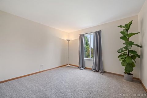 Tiny photo for 2474 Spring Valley Court, Aurora, IL 60503 (MLS # 12402898)