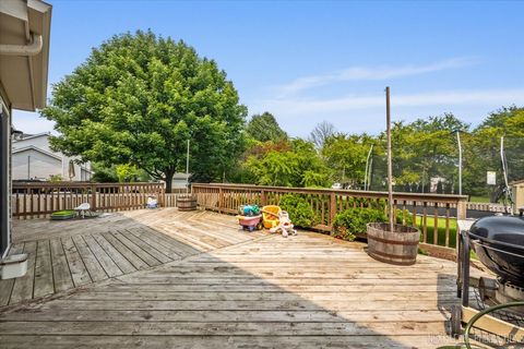 Tiny photo for 2474 Spring Valley Court, Aurora, IL 60503 (MLS # 12402898)