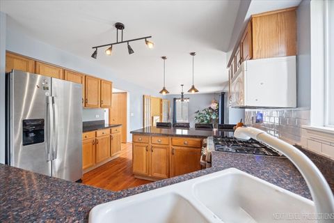 Tiny photo for 2474 Spring Valley Court, Aurora, IL 60503 (MLS # 12402898)