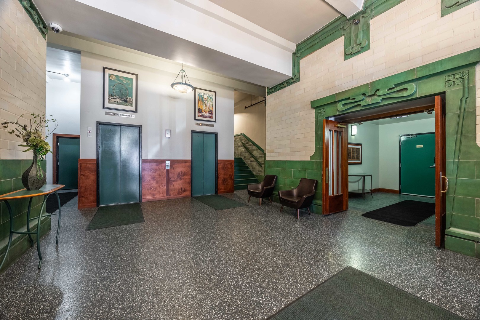732 S Financial Place 318