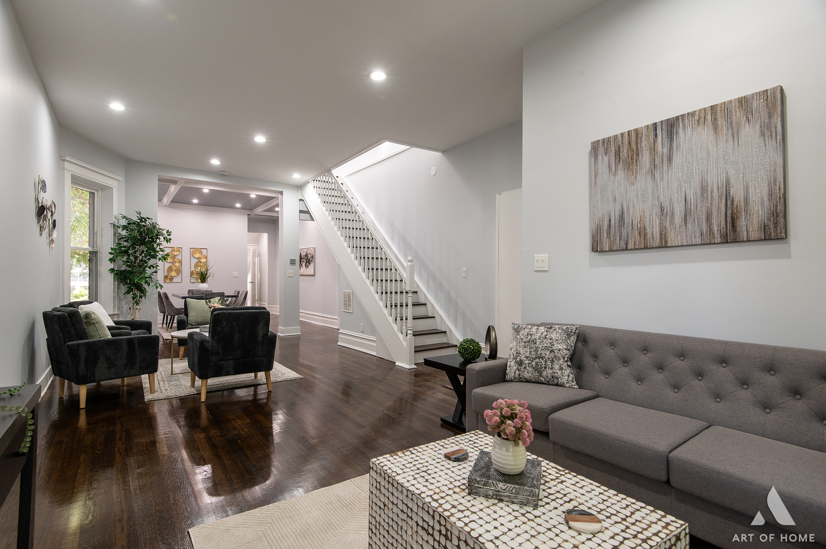 4937 S Prairie Avenue