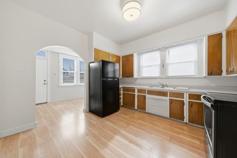 Tiny photo for 1507 Ridgeland Avenue, Berwyn, IL 60402 (MLS # 12581372)