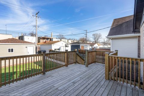 Tiny photo for 1047 N Saint Louis Avenue, Chicago, IL 60651 (MLS # 12602743)