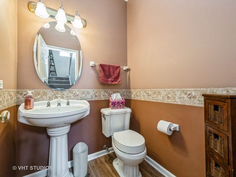 Tiny photo for 2437 Daybreak Court #2437, Elgin, IL 60123 (MLS # 12479701)