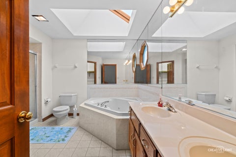 Tiny photo for 717 Queens Gate Circle, Sugar Grove, IL 60554 (MLS # 12764300)