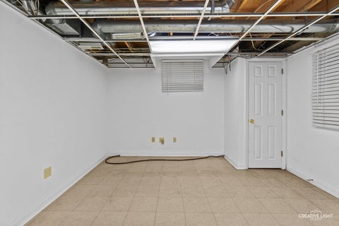 Tiny photo for 717 Queens Gate Circle, Sugar Grove, IL 60554 (MLS # 12764300)