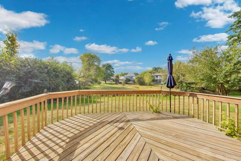 Tiny photo for 552 Irvington Court, Bartlett, IL 60103 (MLS # 12503076)